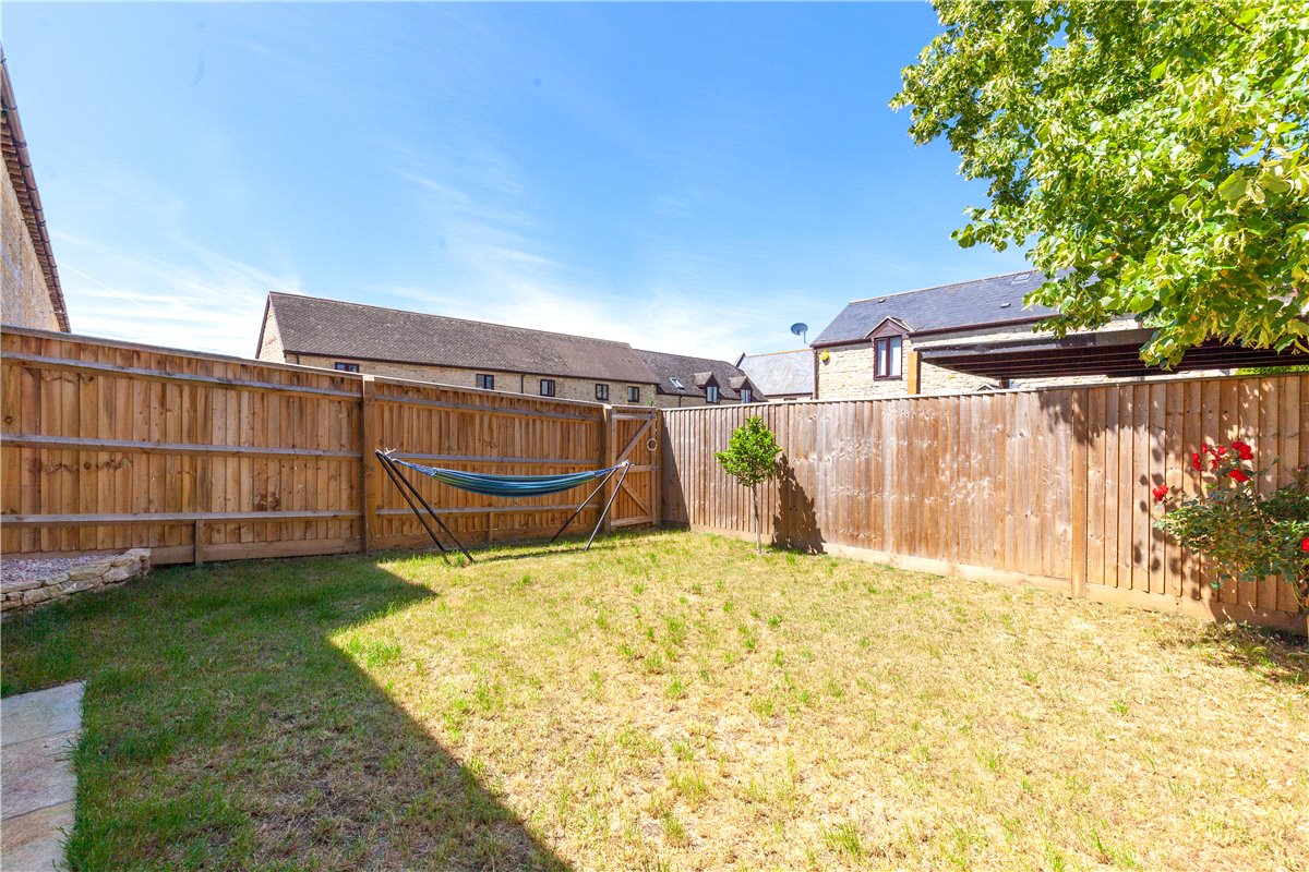 2 bedroom House, Heathfield, Bletchingdon, OX5 - , Image 11