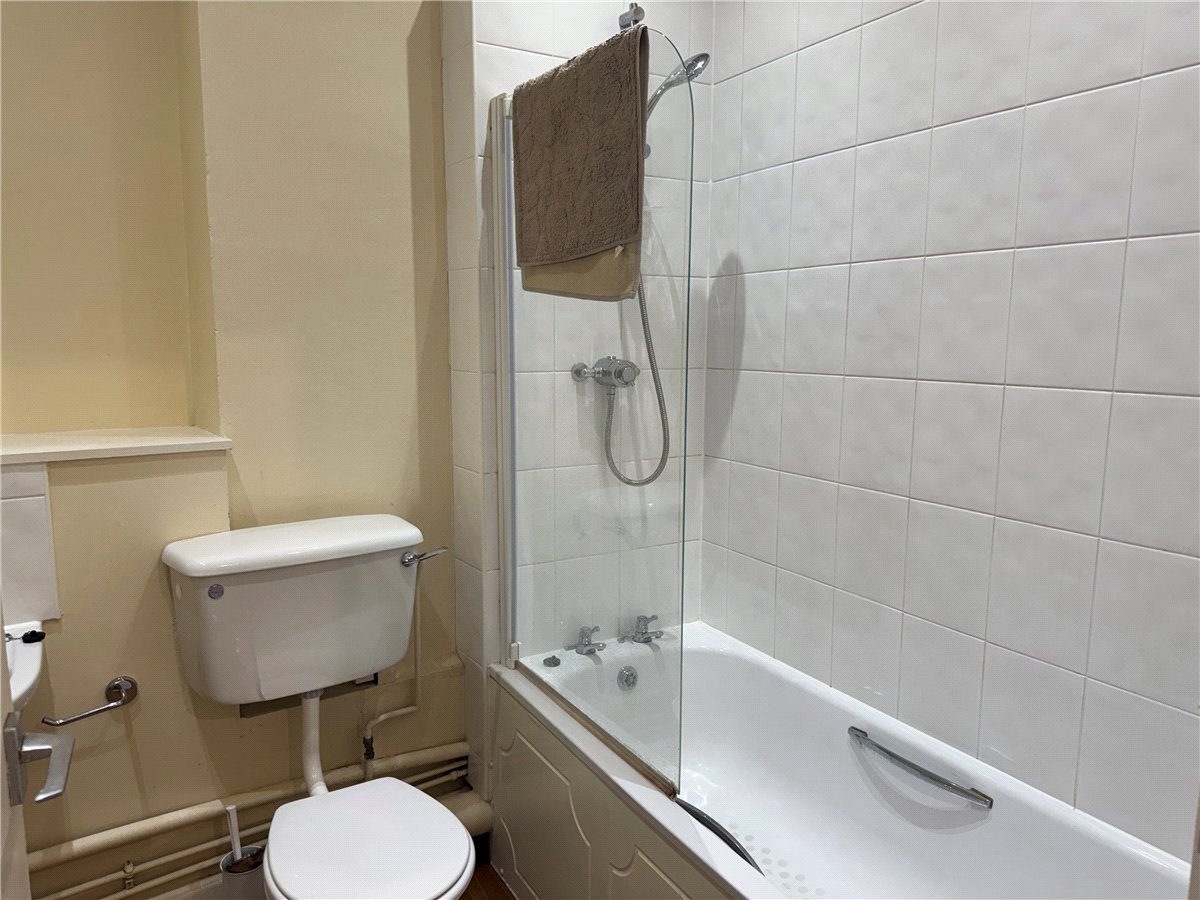1 bedroom Flat, High Street, Bath, BA1 - , Image 8