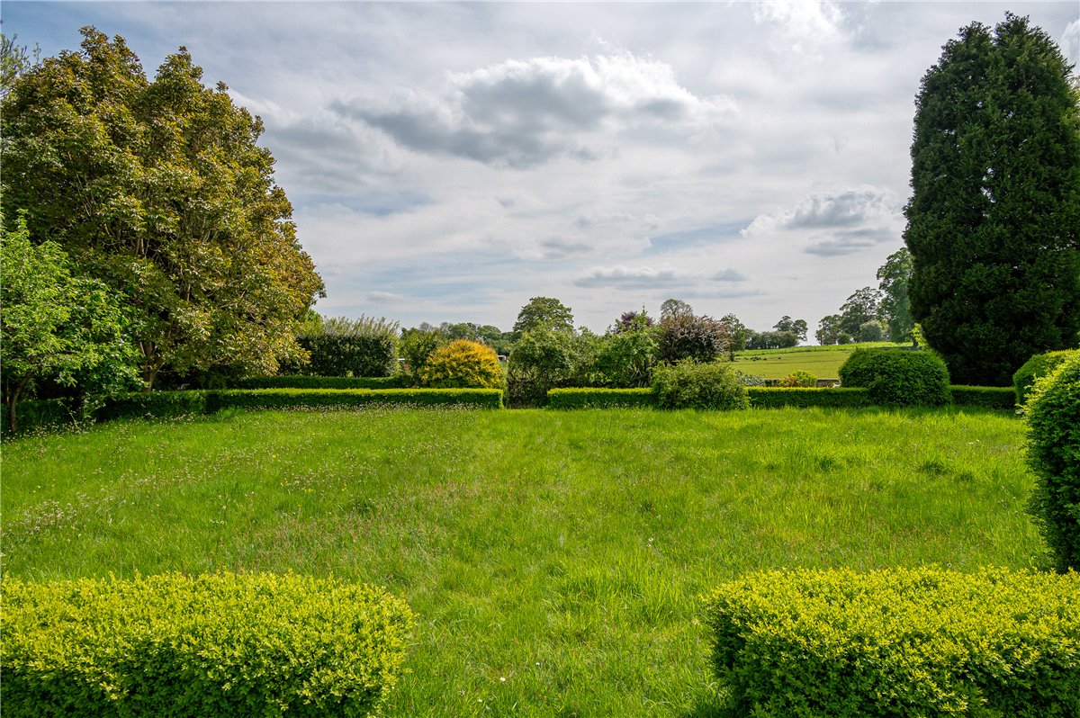 6 bedroom House, Grimston Park, Grimston, LS24 - Available, Image 2