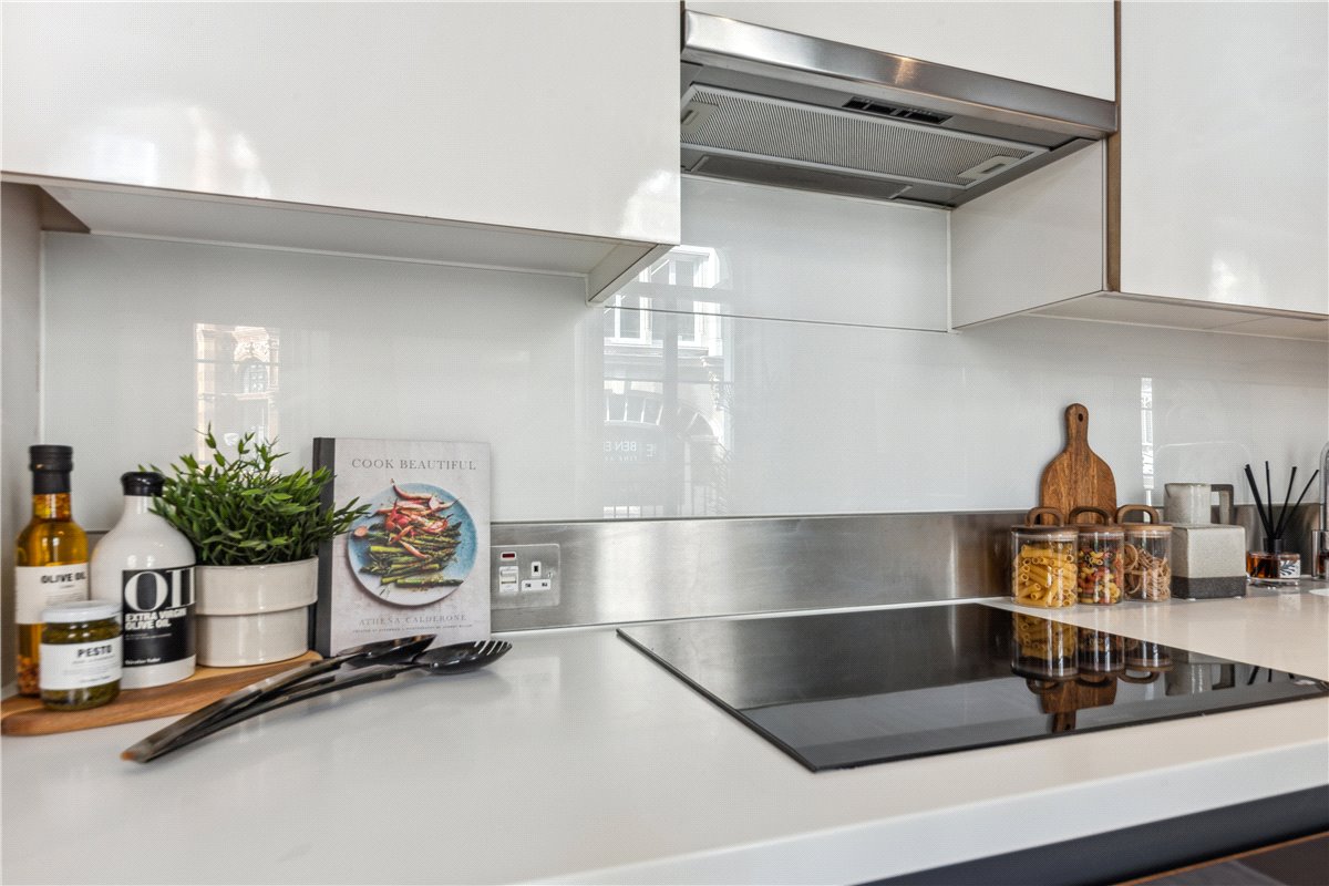 1 bedroom Flat, Maddox Street, London, W1S - Sold, Image 6