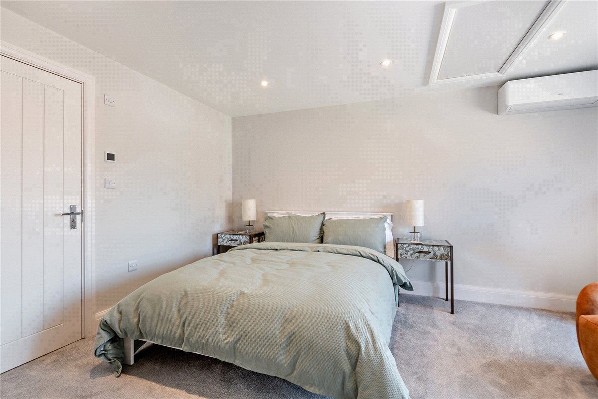 4 bedroom House, Clayton Mews, St. Mary Bourne, SP11 - Sold, Image 3