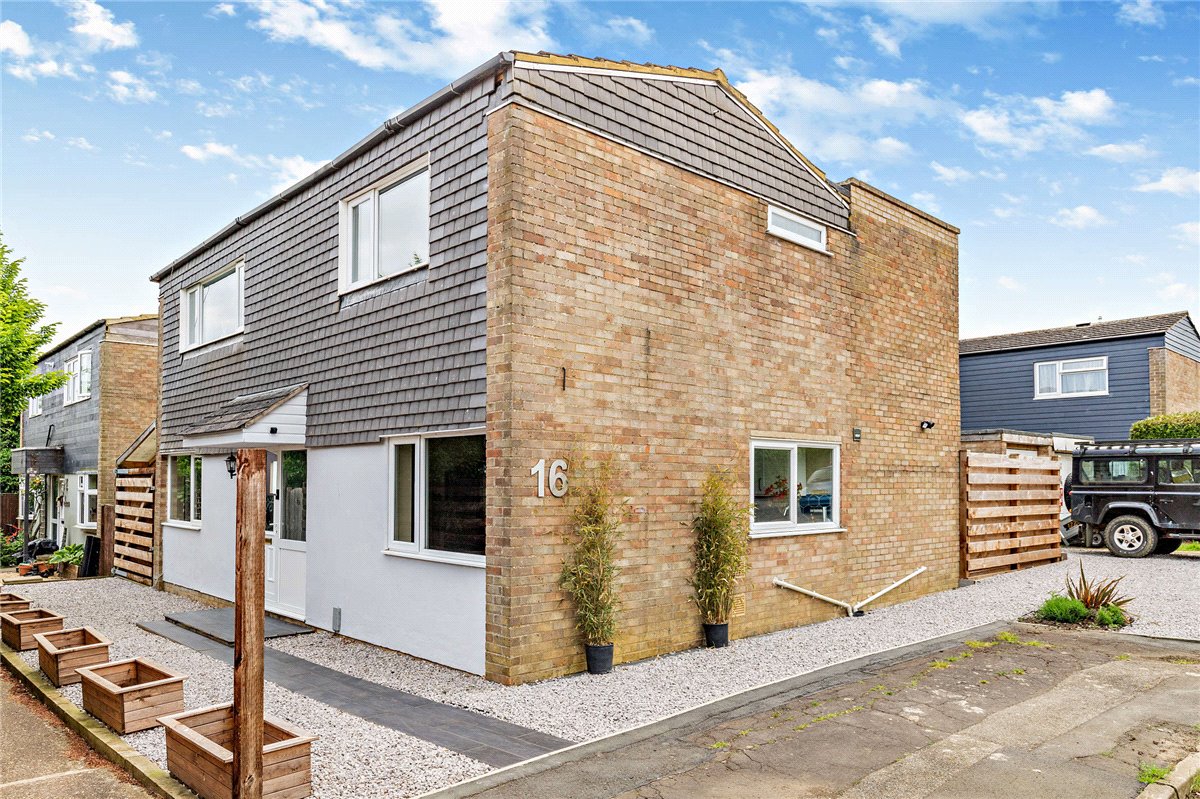 4 bedroom House, Smith Close, Piddington, NN7 - Sold