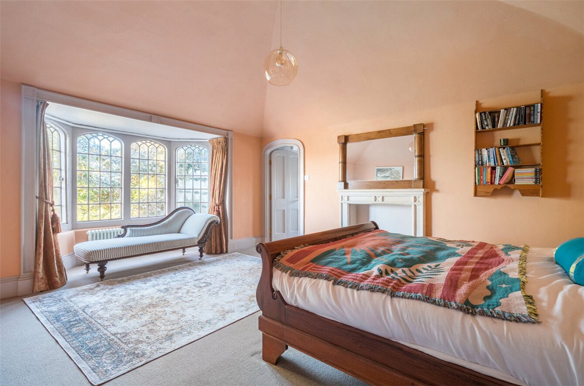 8 bedroom House, Castlefields, Calne, SN11 - Available, Image 10