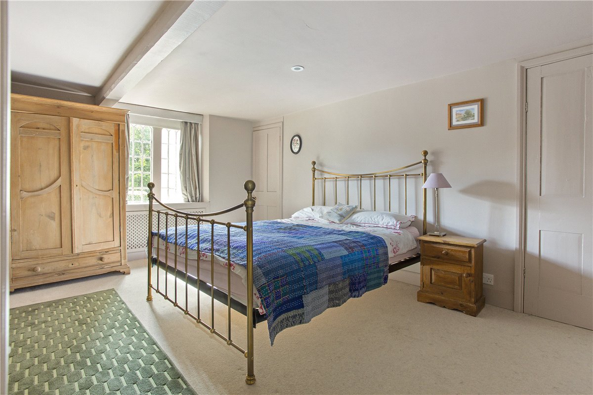 8 bedroom House, Castlefields, Calne, SN11 - Available, Image 10