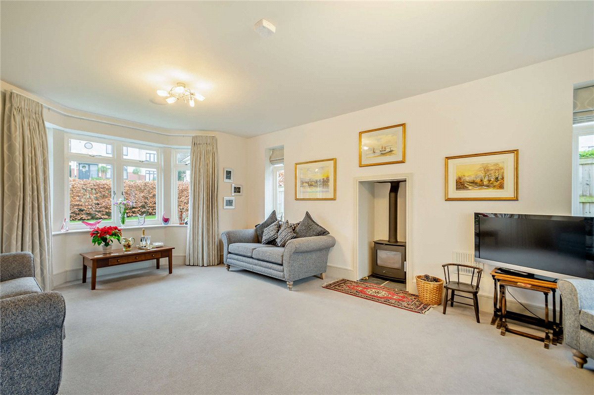 5 bedroom House, Sussex Avenue, Harrogate, HG1 - Available, Image 13