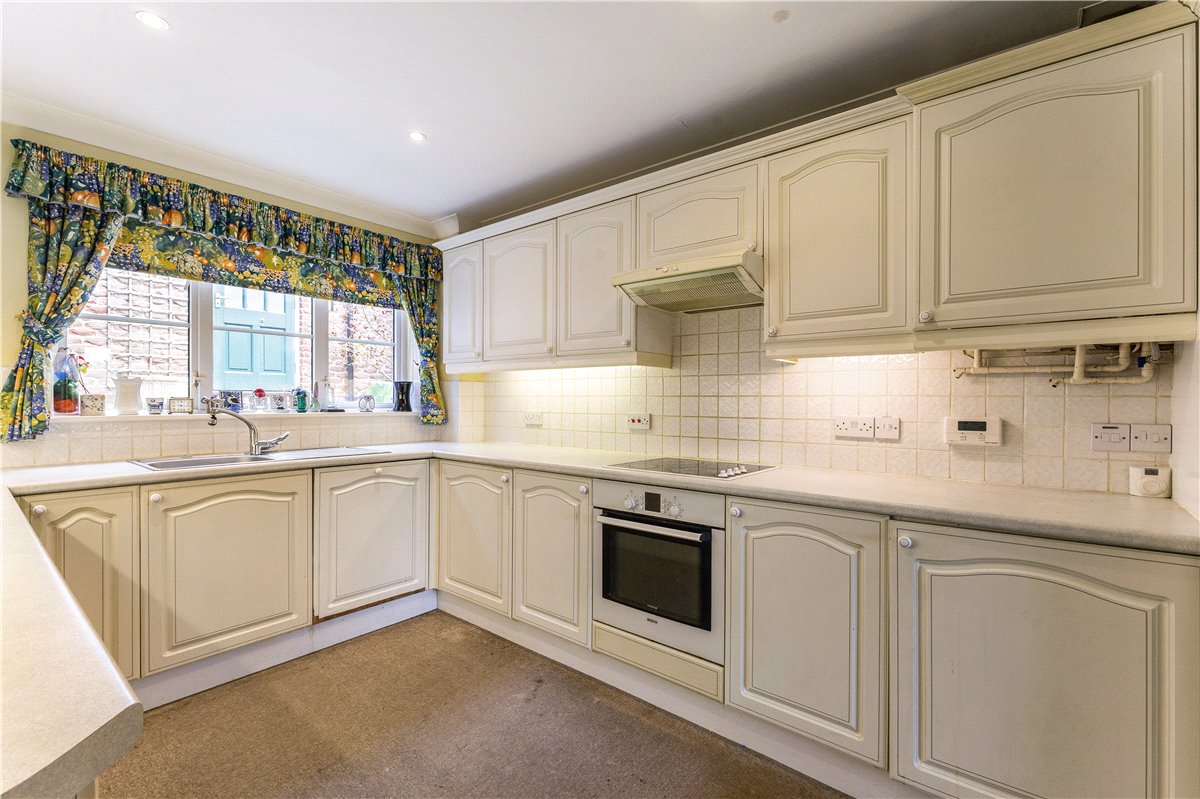 3 bedroom House, Back Lane, Marlborough, SN8 - Sold, Image 7