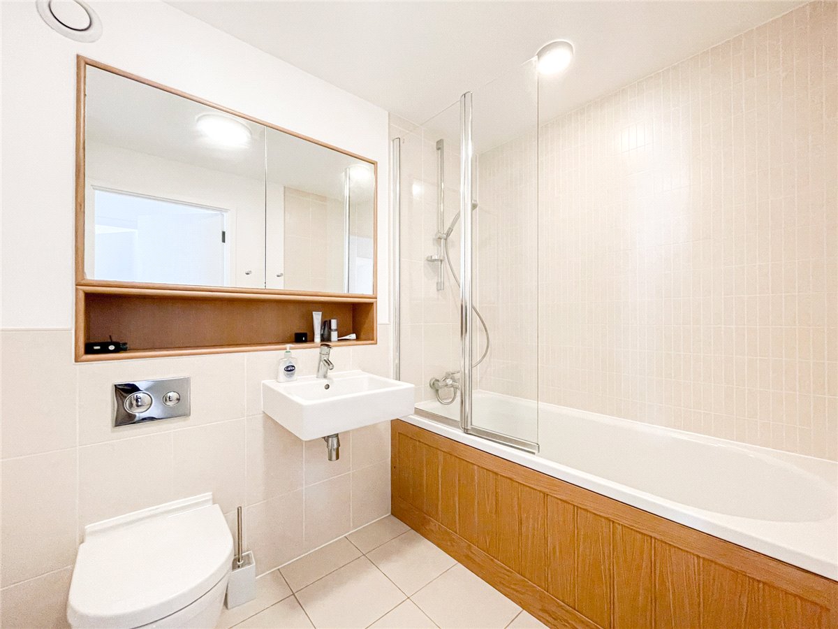 2 bedroom Flat, Kings Keep, 66 Castle Street, CB3 - , Image 5
