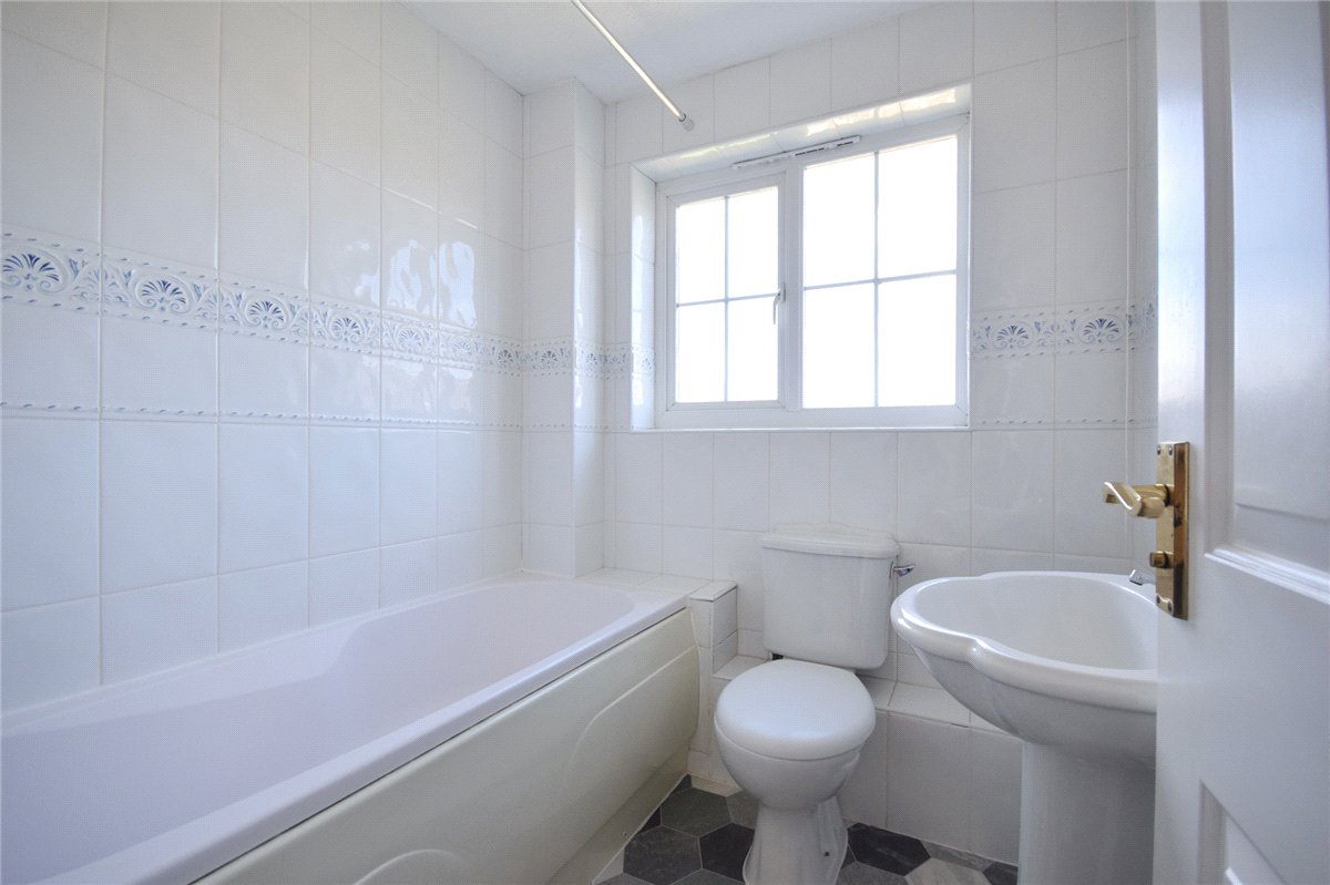 2 bedroom House, Chervil Way, Great Cambourne, CB23 - Let Agreed, Image 5