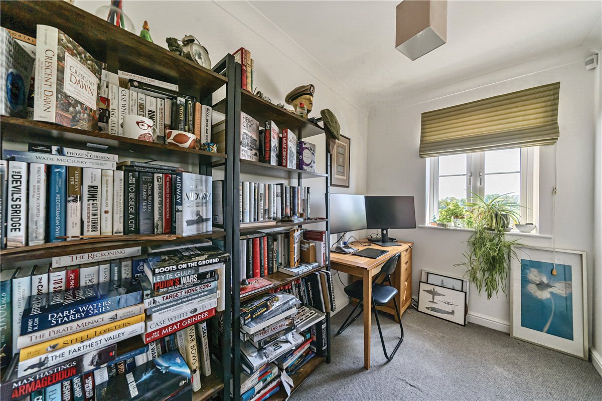 3 bedroom Flat, Randolph Avenue, Woodstock, OX20 - Sold STC, Image 6