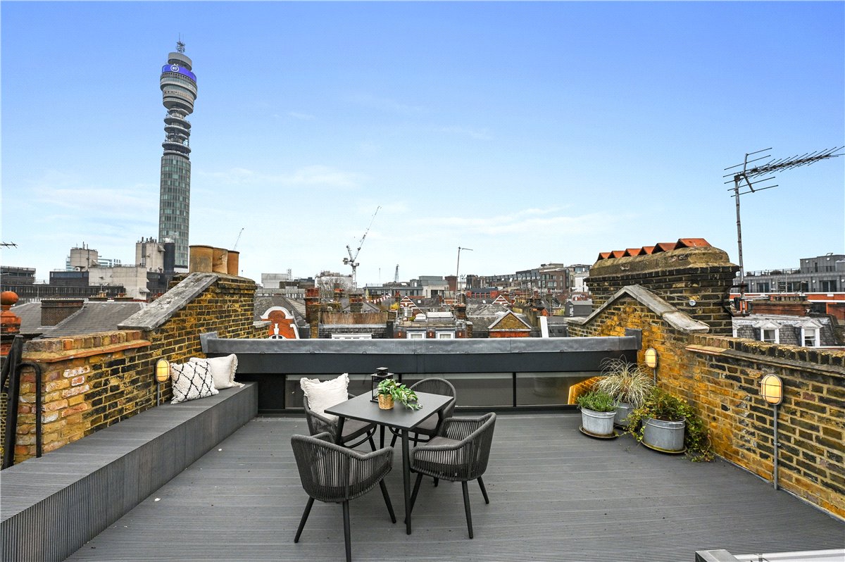 2 bedroom Flat, Great Titchfield Street, London, W1W - , Image 7