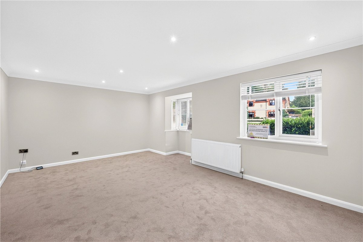4 bedroom House, 43 Station Road, Tempsford, Sandy, SG19 2AU, ,  - Available, Image 4