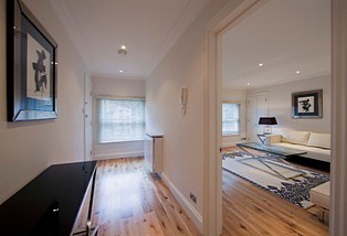 1 bedroom Flat, Grosvenor Hill, Mayfair, W1K - Available, Image 4