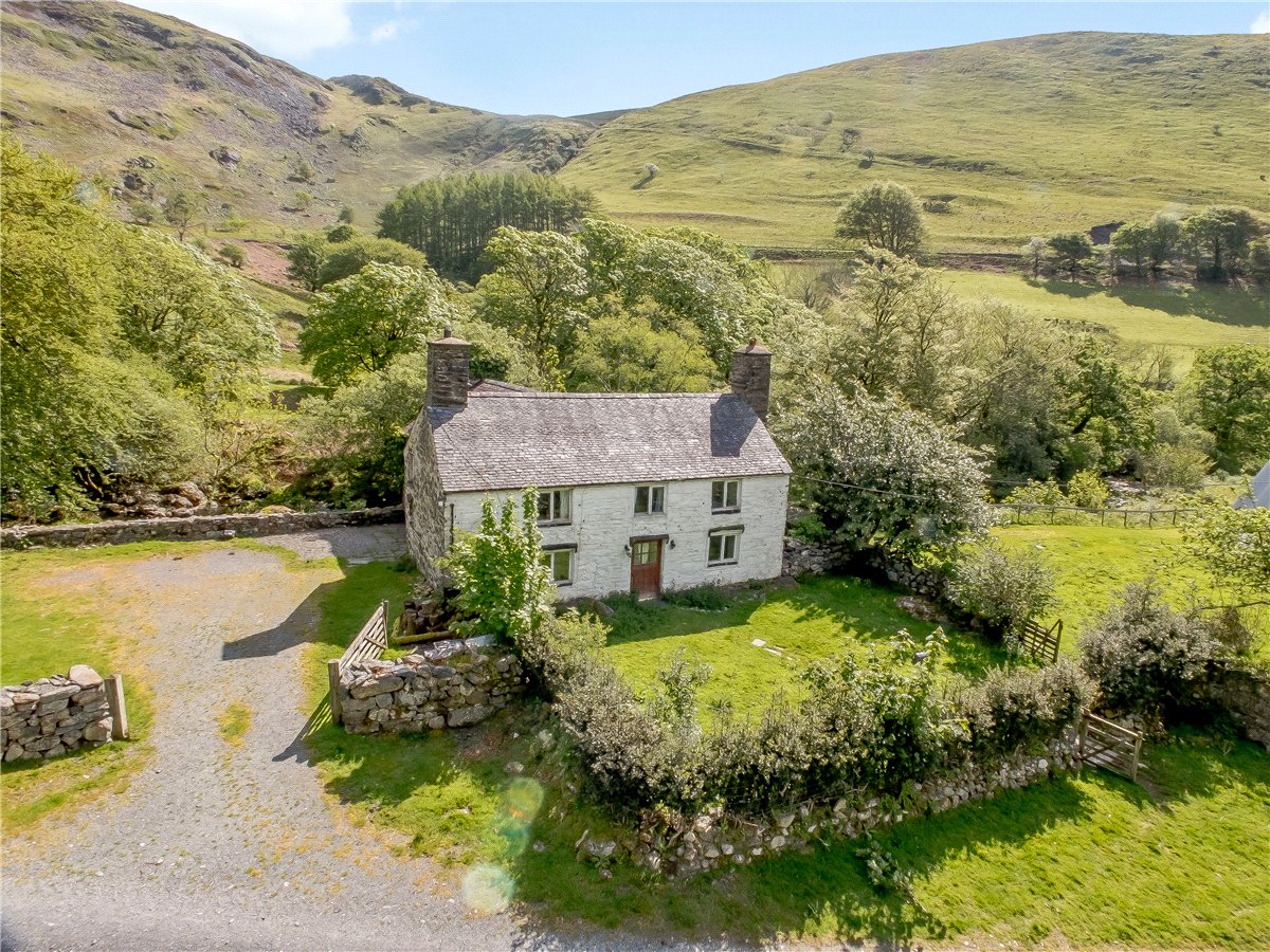 1430  Farm, Llanfihangel Y Pennant, Tywyn, LL36 - Sold