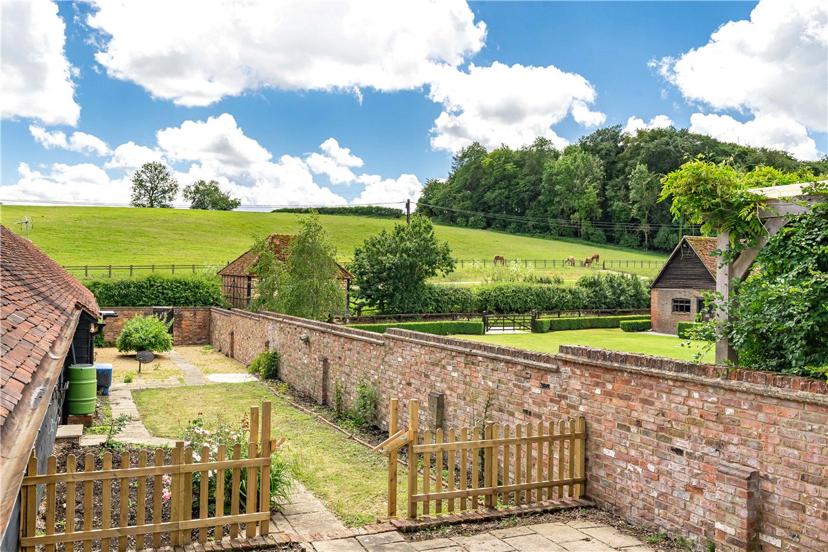4 bedroom House, Bottom House Farm Lane, Chalfont St. Giles, HP8 - Available, Image 41