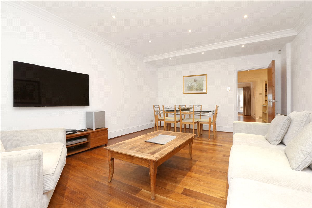 2 bedroom Flat, Dover Street, Mayfair, W1S - Available, Image 1