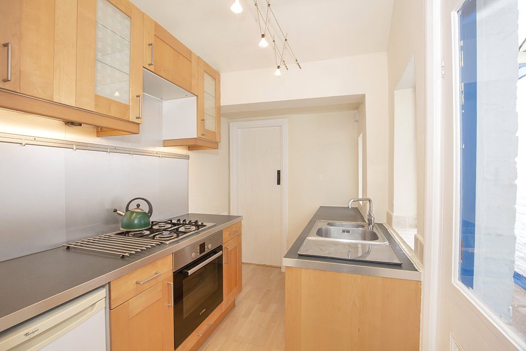 2 bedroom House, Rosslyn Street, York, YO30 - Available, Image 3