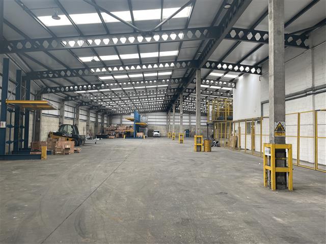 20917 Sq Ft, 13 Mill Lane, Alton, GU34 - Available, Image 1