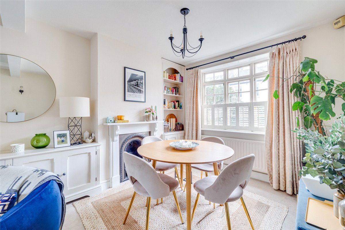 2 bedroom Cottage, Thorne Street, London, SW13 - , Image 9