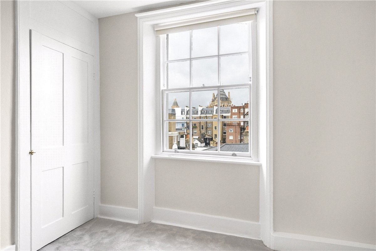 2 bedroom Flat, Thurloe Street, South Kensington, SW7 - Available, Image 5