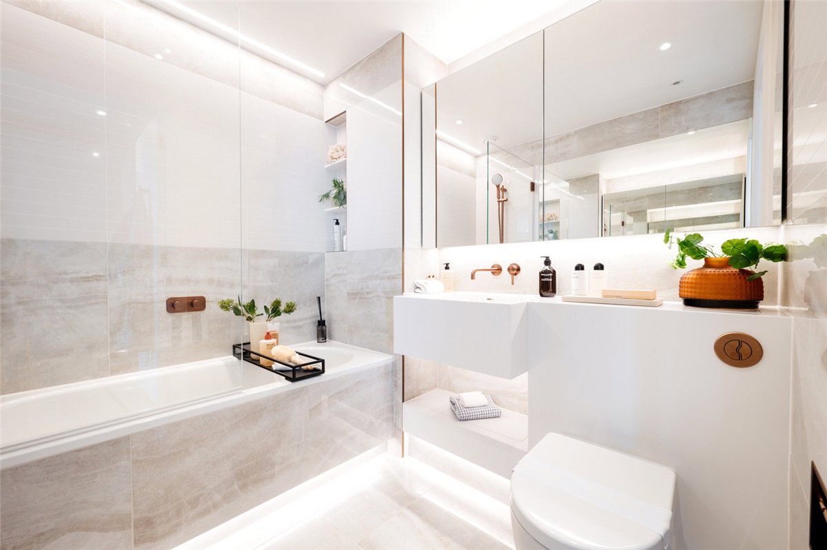 4 bedroom Flat, White City Living, 54 Wood Lane, W12 - Available, Image 5