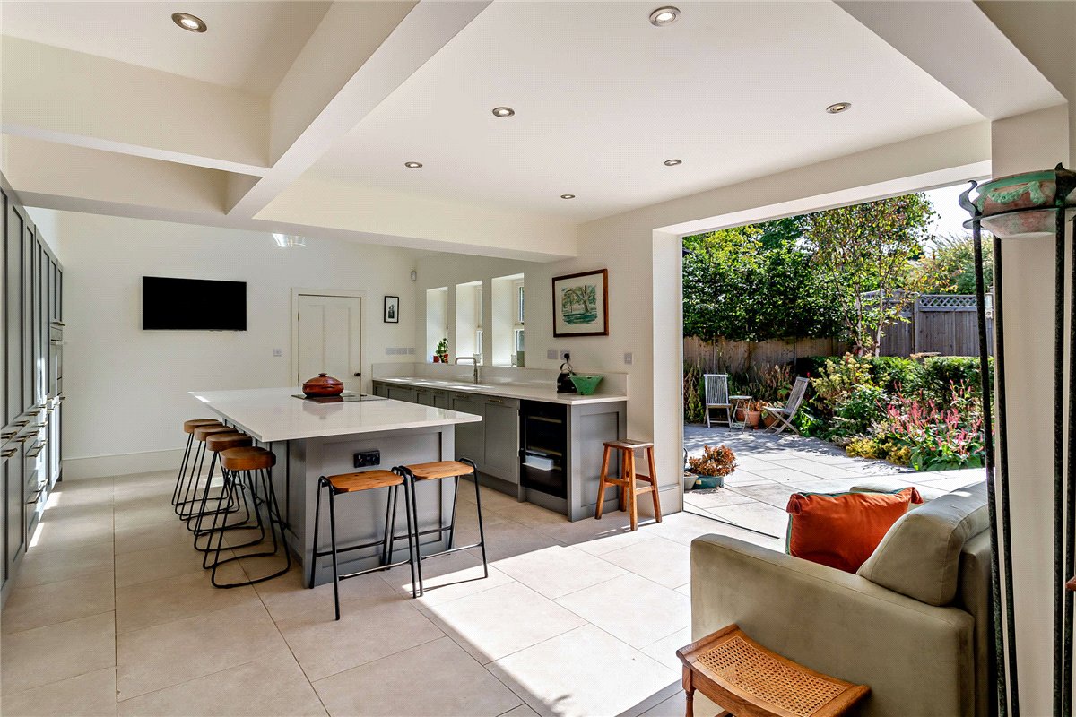 5 bedroom House, Kent Road, Harrogate, HG1 - Available, Image 3