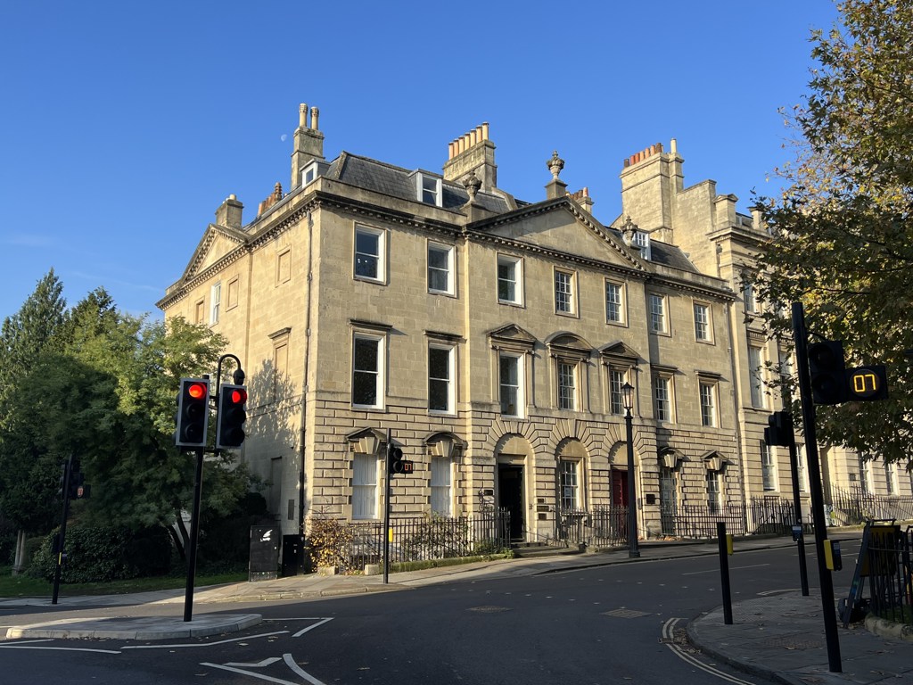 415 Sq Ft, Queen Square, Bath, BA1 - Available