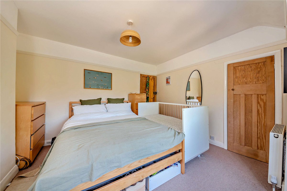 2 bedroom House, Pear Tree Lane, Newbury, RG14 - Available, Image 13