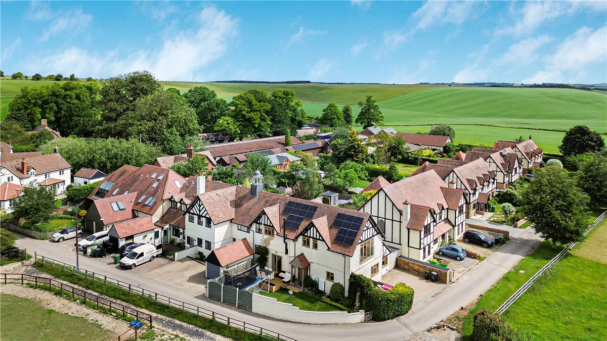 4 bedroom House, Russley Park, Baydon, SN8 - Available, Image 30