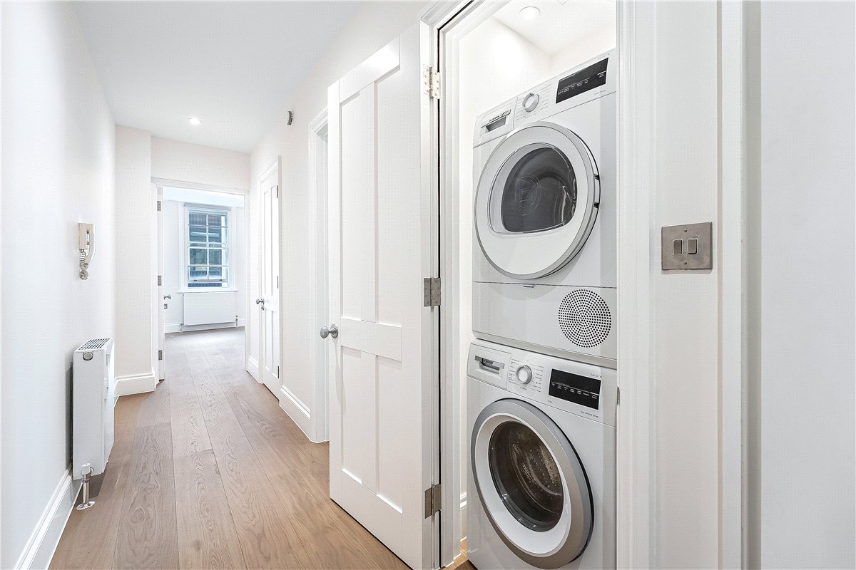 1 bedroom Flat, Seymour Mews, Marylebone, W1H - Available, Image 7