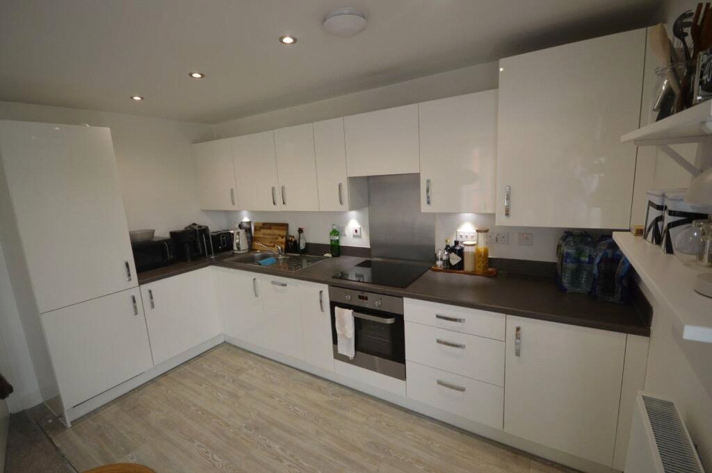 2 bedroom Flat, Hawes Way, Waverley, S60 - , Image 1