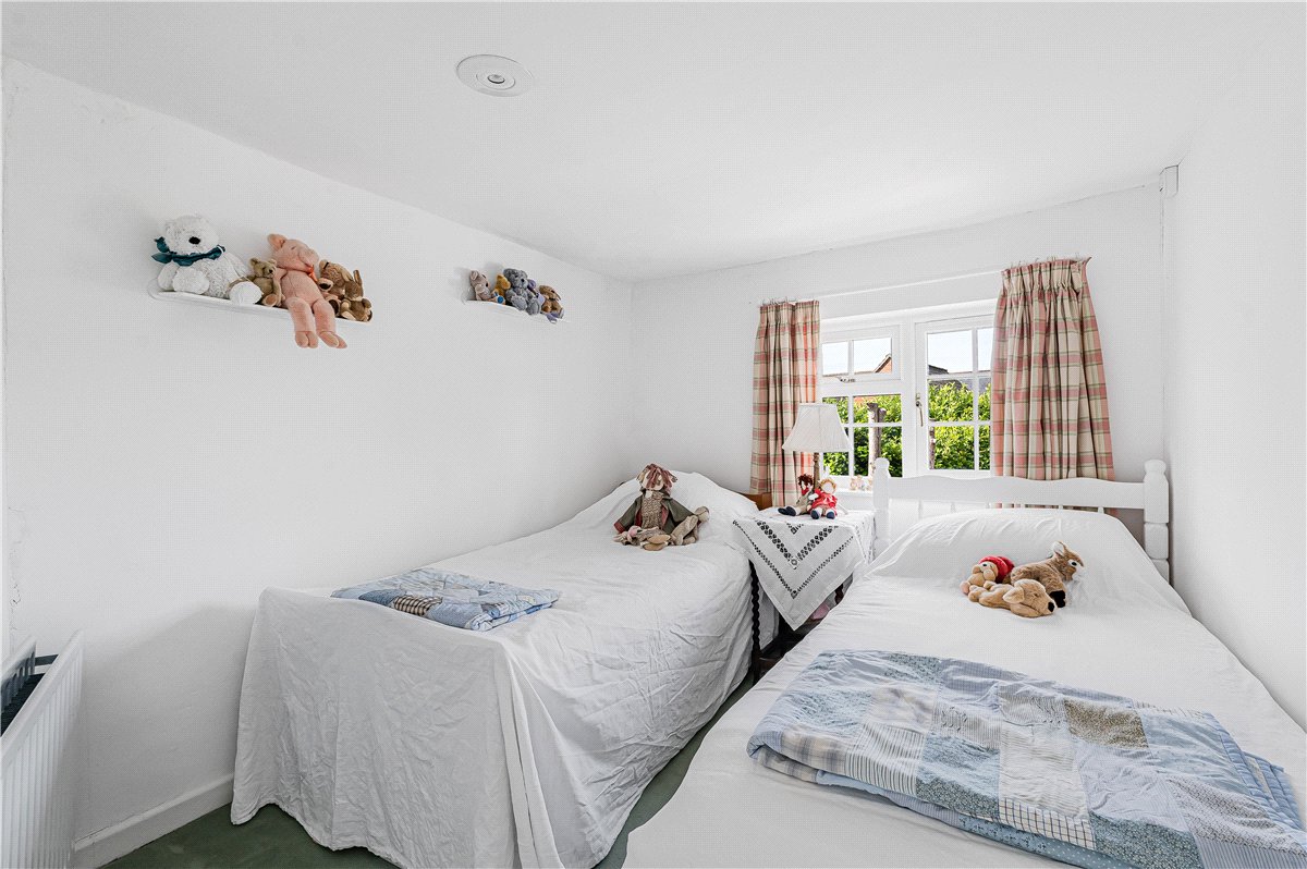 4 bedroom House, Milton Lilbourne, Pewsey, SN9 - Sold STC, Image 21