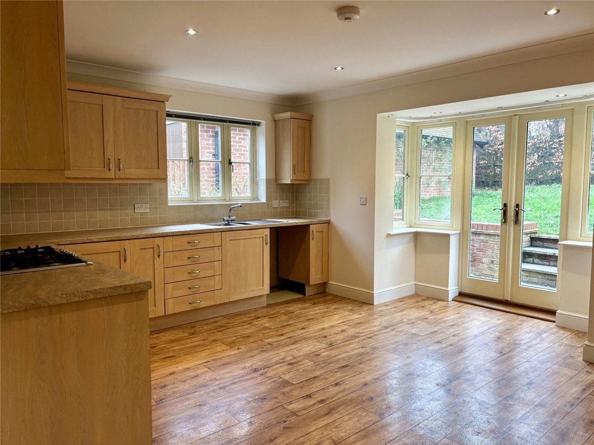 5 bedroom House, High Street, Long Wittenham, OX14 - Available, Image 1