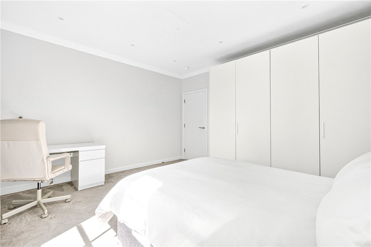 1 bedroom Flat, Brompton Road, Knightsbridge, SW3 - Available, Image 8