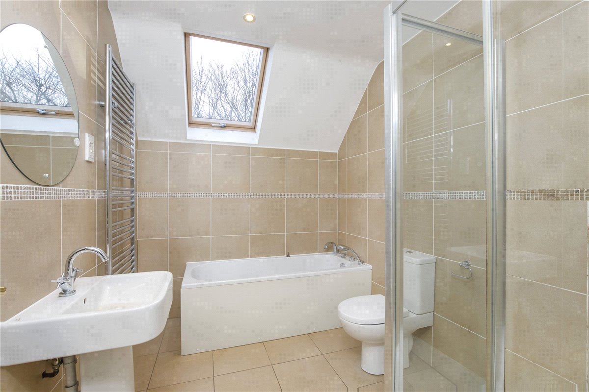 4 bedroom House, The Square, Dringhouses, YO24 - , Image 6