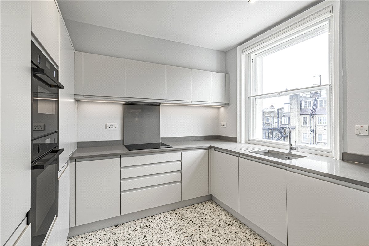 2 bedroom Flat, Wimpole Street, Marylebone, W1G - Available, Image 17