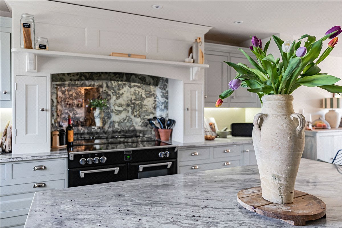 5 bedroom Barn Conversion, Pearce Courtyard, Oakley, HP18 - Available, Image 31