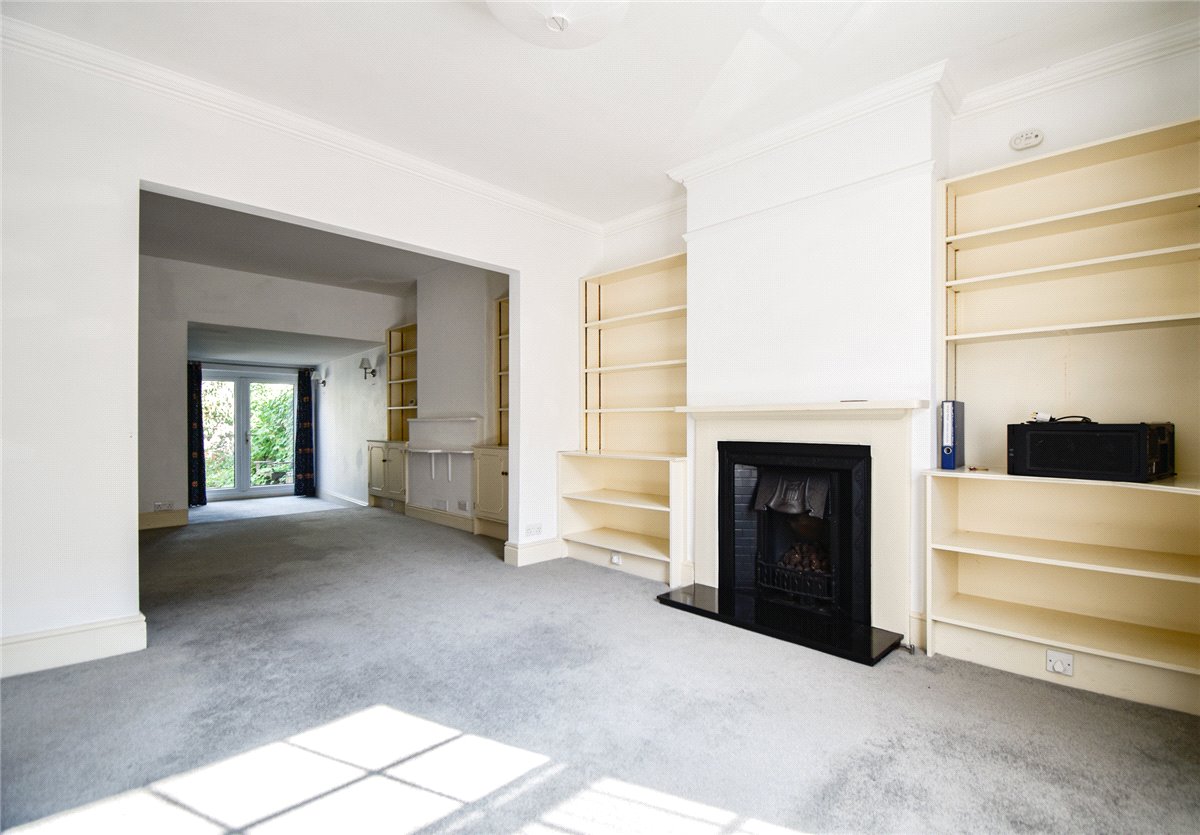 2 bedroom House, Earl Street, Cambridge, CB1 - , Image 2