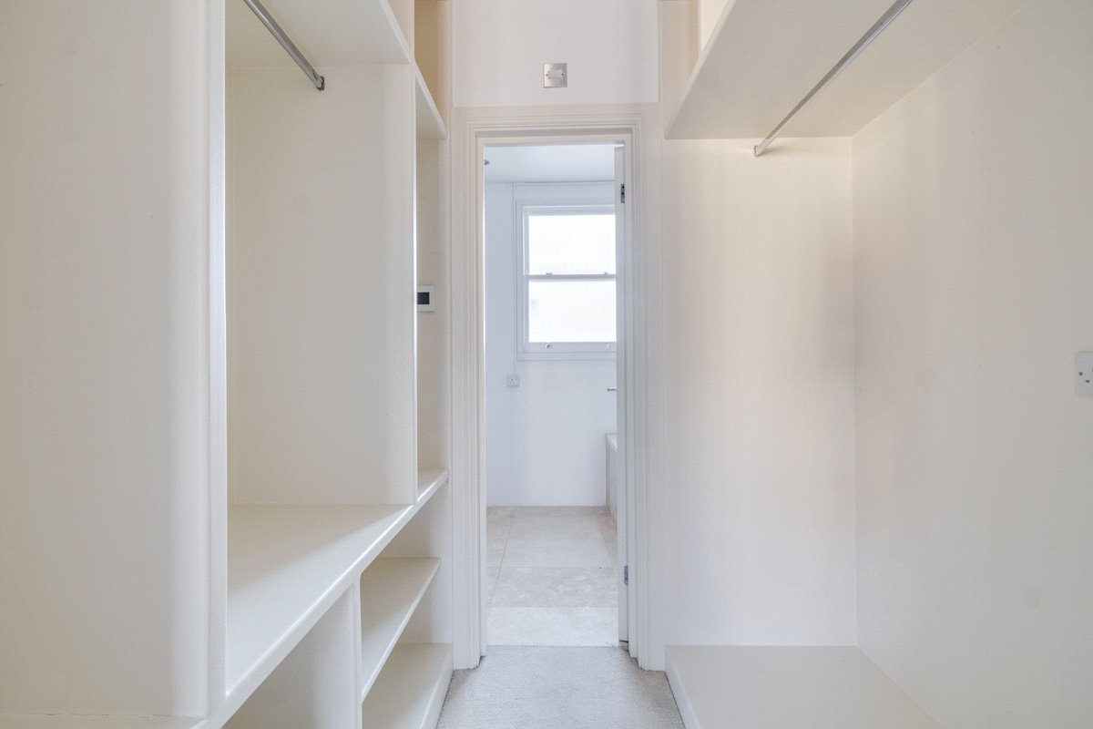 4 bedroom House, Delaford Street, London, SW6 - , Image 22