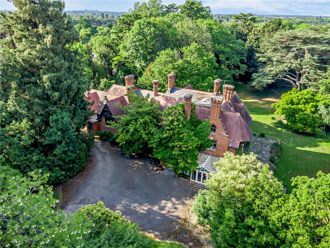 5.5 Sq Ft Country Estate, Priest Hill, Old Windsor, SL4 - Available, Image 25