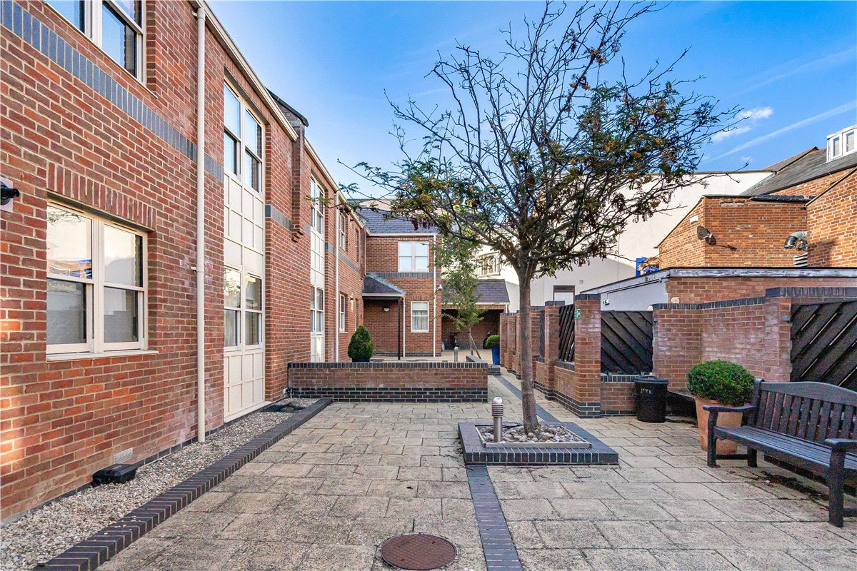 1 bedroom Flat, Walton Street, Oxford, OX2 - , Image 12