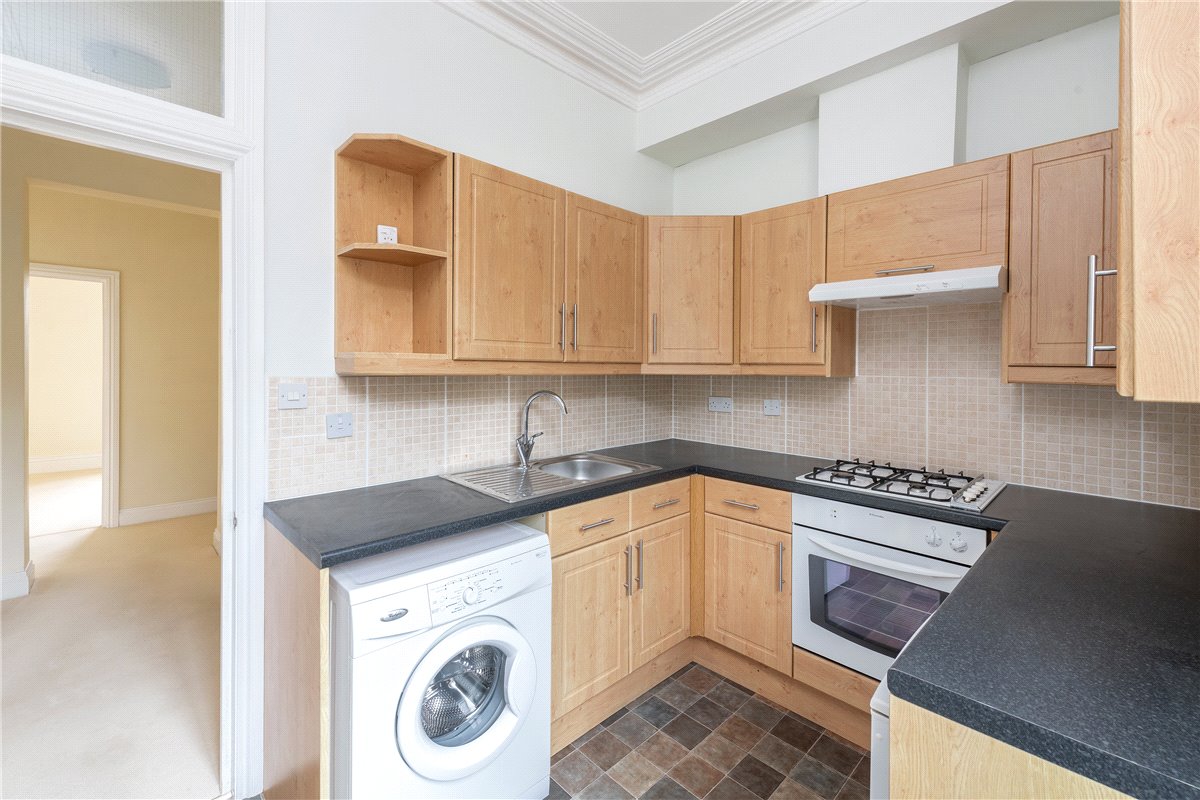 2 bedroom Flat, Abbeydale House, Bathampton Lane, BA2 - , Image 5