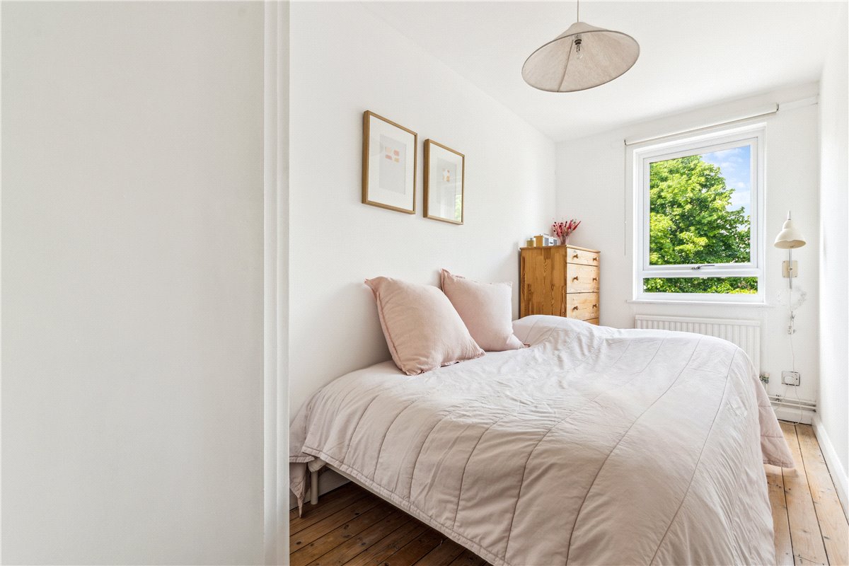 3 bedroom House, Singleton Close, London, SW17 - Sold STC, Image 5