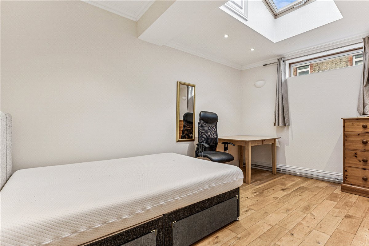 9 bedroom House, Fulham Palace Road, London, SW6 - Available, Image 8
