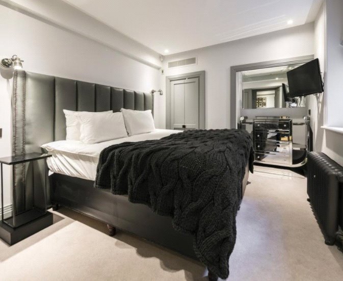 1 bedroom Flat, North Audley Street, London, W1K - Available, Image 4