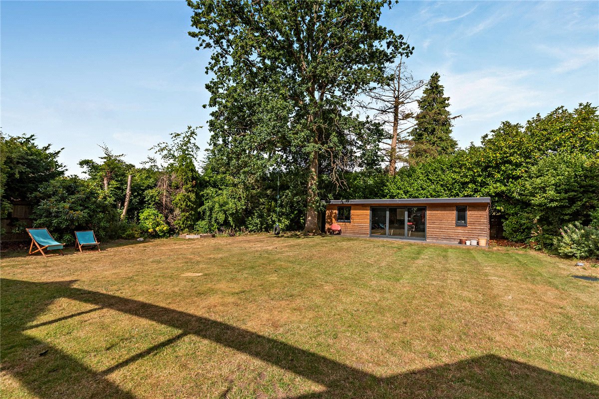 5 bedroom House, Kendrick Road, Newbury, RG14 - Available, Image 26