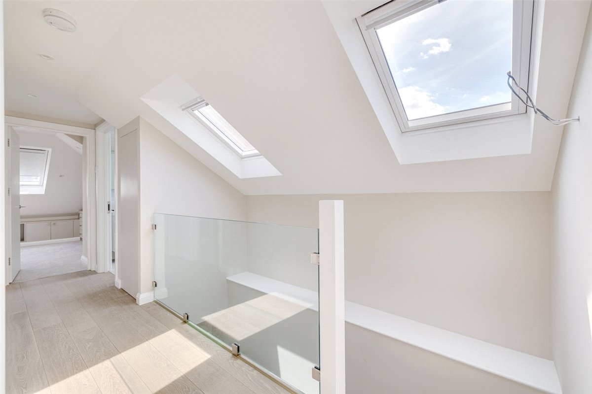 3 bedroom Flat, Colehill Gardens, Fulham Palace Road, SW6 - Let Agreed, Image 12