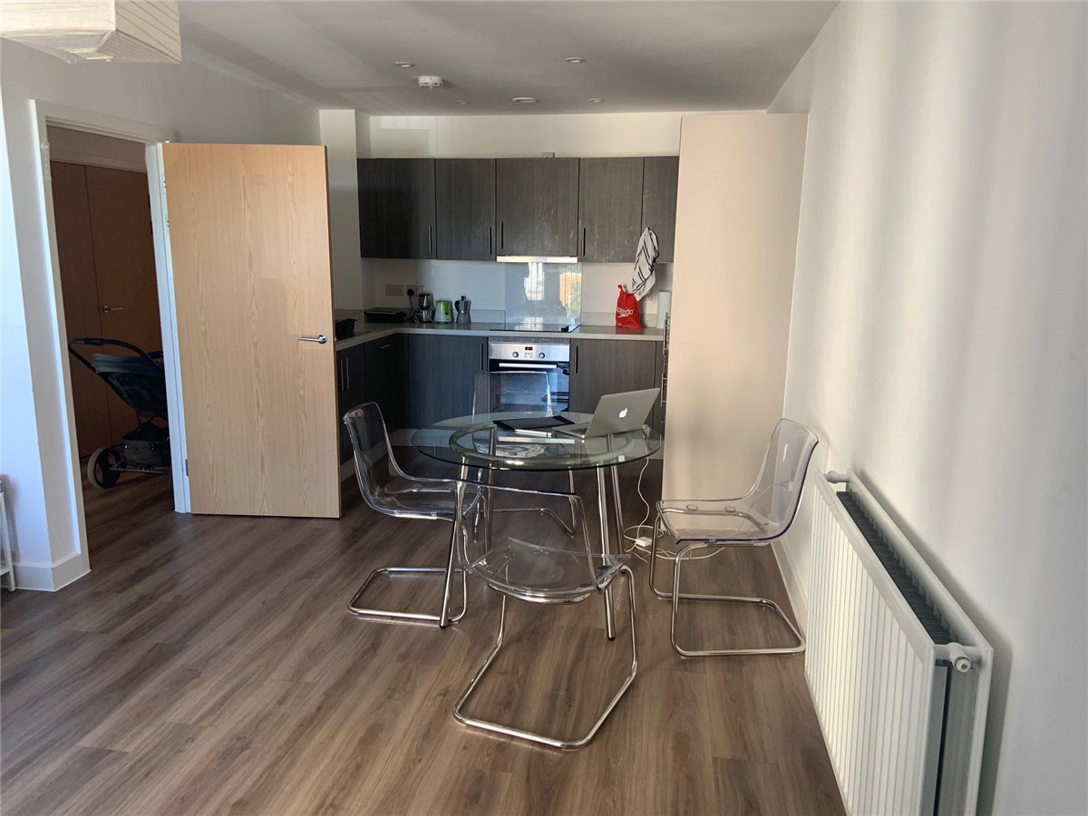 2 bedroom Flat, Midland Road, Bath, BA2 - , Image 10