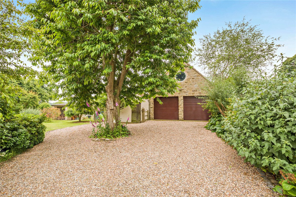 4 bedroom House, Lumby, Near Leeds, LS25 - Available, Image 29