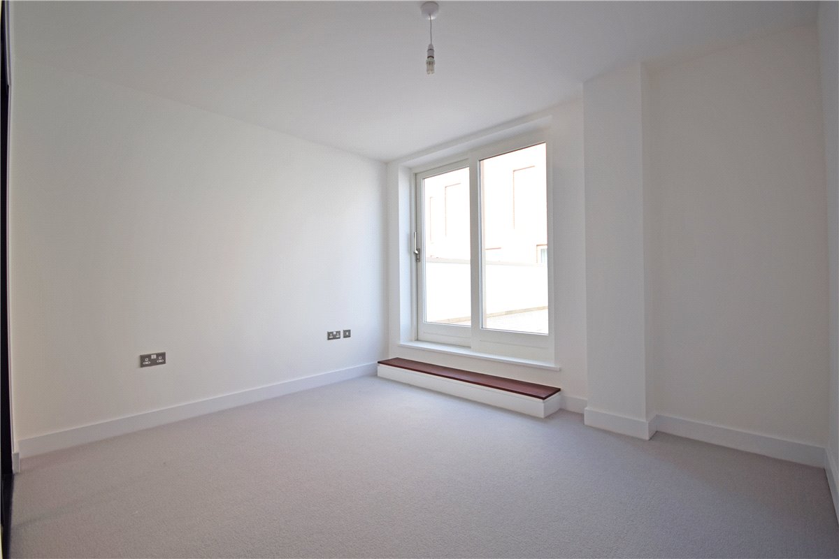 1 bedroom Flat, Scholars Court, Homerton Gardens, CB2 - Available, Image 4
