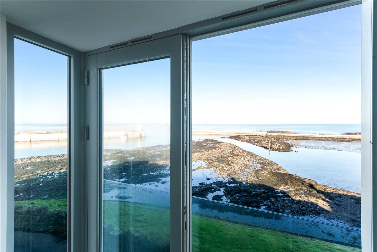 3 bedroom Flat, Farne House, 12 Crewe Street, NE68 - Available, Image 5